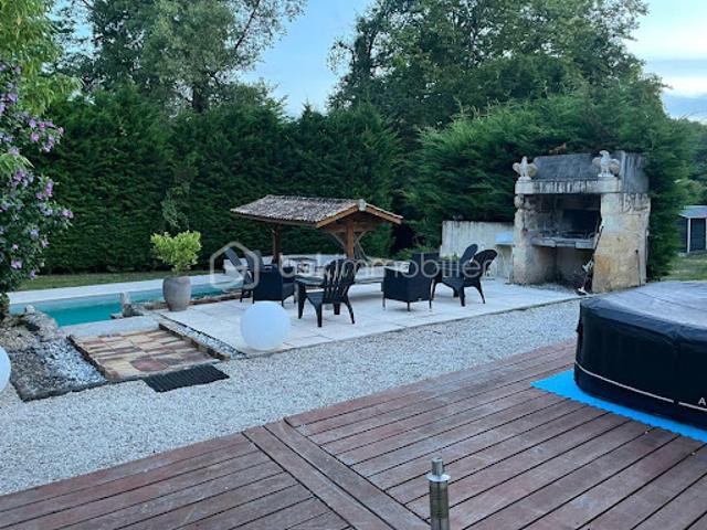 Vente Maison 5 pièces 150 m2 Coirac
