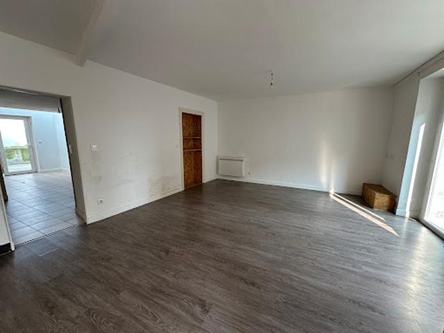 Vente Maison 5 pièces 150 m2 Saint Laurent de Chamousset