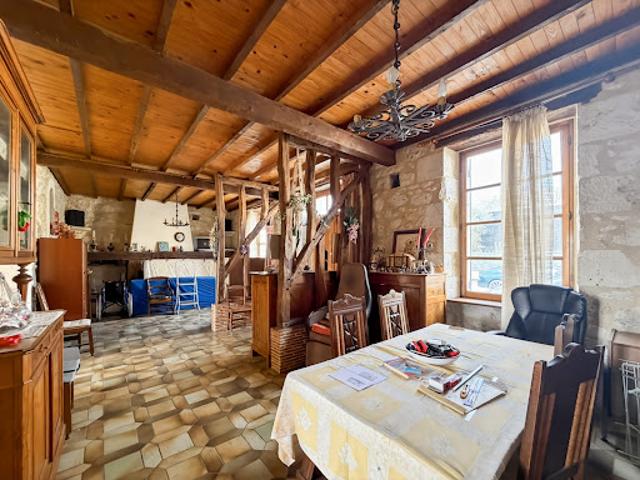 Vente Maison 5 pièces 150 m2 Gondrin