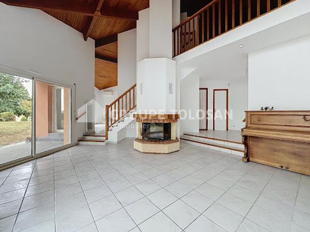 Vente Maison 5 pièces 150 m2 Lanta