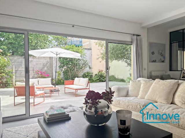 Vente Maison 5 pièces 150 m2 Le Chesnay Rocquencourt