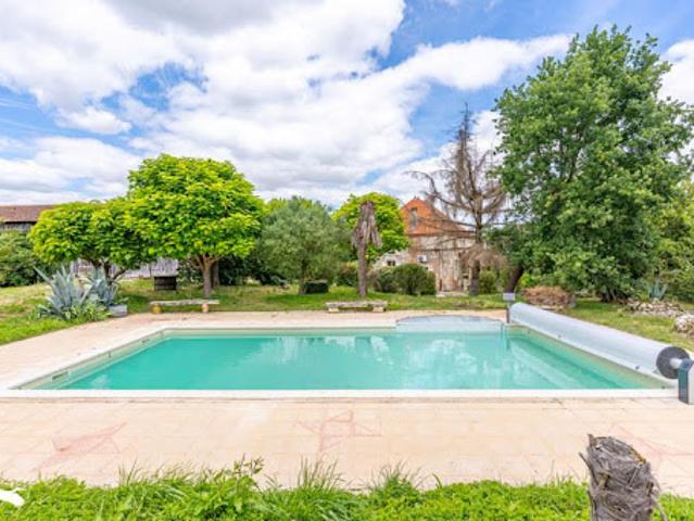 Vente Maison 5 pièces 150 m2 Le Temple sur Lot