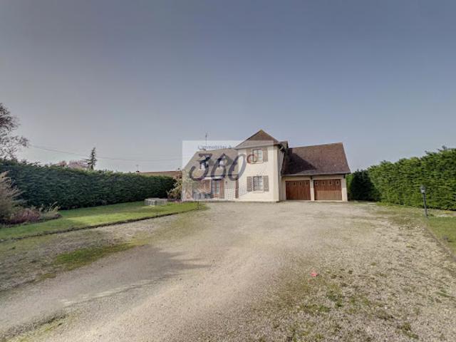 Vente Maison 5 pièces 150 m2 Louhans