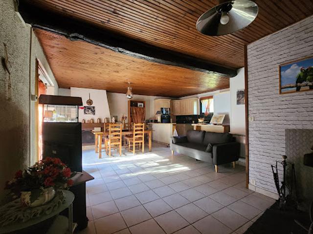 Vente Maison 5 pièces 150 m2 Pugnac