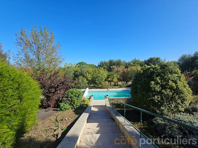Vente Maison 5 pièces 150 m2 Roquefort