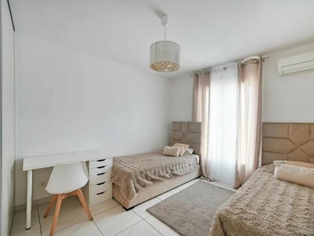 Vente Maison 5 pièces 150 m2 Saint Gilles