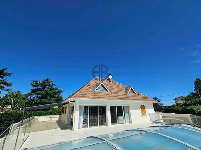 Vente Maison 5 pièces 150 m2 Saint Savin