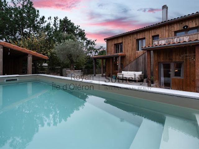 Vente Maison 5 pièces 150 m2 Saint Trojan les Bains