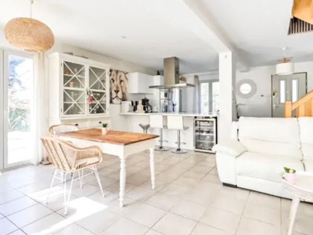 Vente Maison de ville 5 pièces 150 m2 Sainte Foy lès Lyon