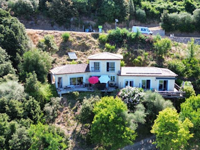 Vente Maison 5 pièces 150 m2 Sollacaro