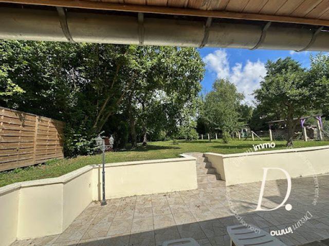 Vente Maison 5 pièces 150 m2 Vexin sur Epte