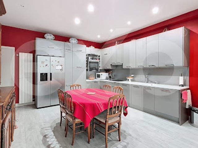 Vente Maison 5 pièces 151 m2 Bordeaux