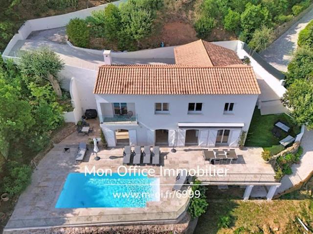 Vente Maison 5 pièces 151 m2 Cavalaire sur Mer