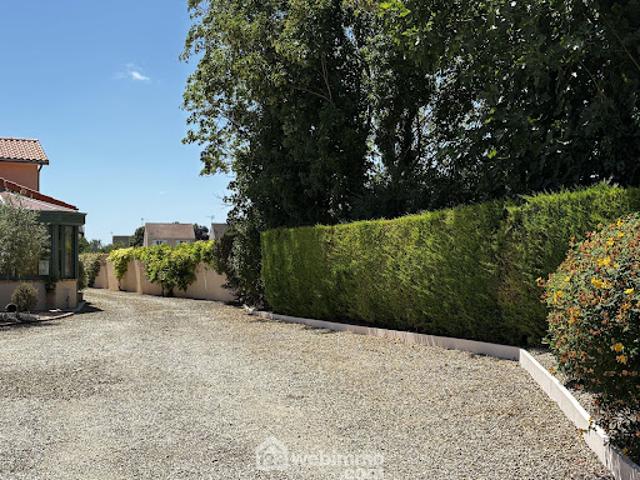 Vente Maison 4 pièces 151 m2 Chasseneuil du Poitou