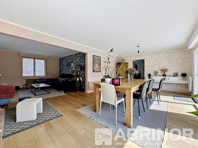 Vente Maison 5 pièces 151 m2 Linselles
