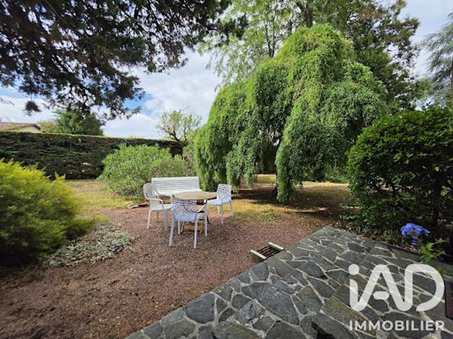 Vente Maison 5 pièces 151 m2 Pineuilh
