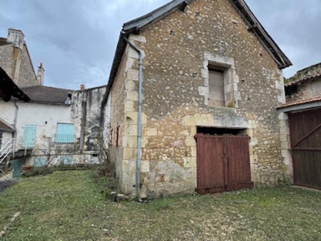 Vente Maison 5 pièces 151 m2 Saint Savin
