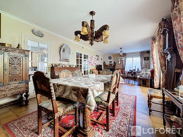Vente Maison 5 pièces 151.25 m2 La Chapelle d'Armentières