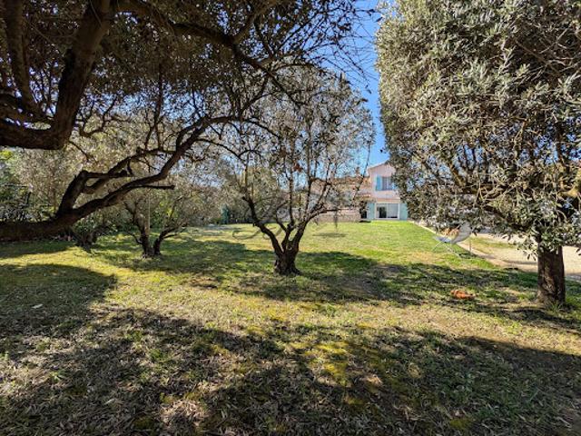 Vente Maison 5 pièces 151.65 m2 La Tour d'Aigues
