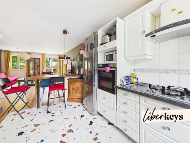 Vente Maison 5 pièces 152 m2 Montreuil