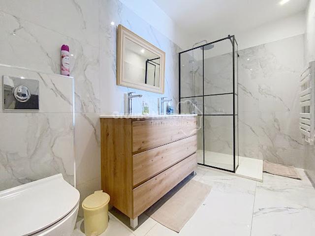 Vente Maison 5 pièces 152 m2 Cannes la bocca