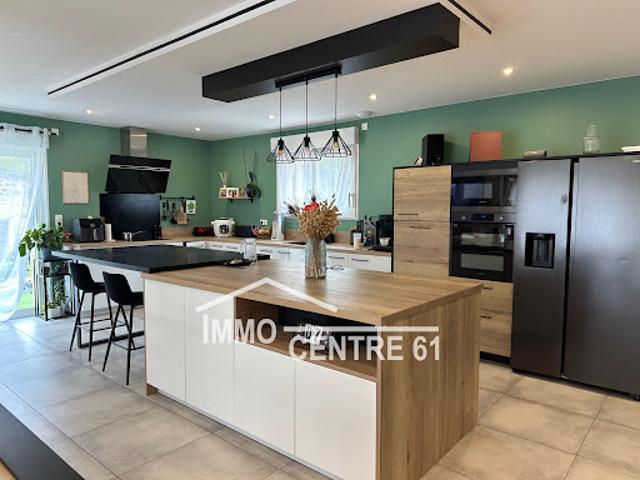 Vente Maison 5 pièces 153 m2 Bagnoles de l'Orne Normandie
