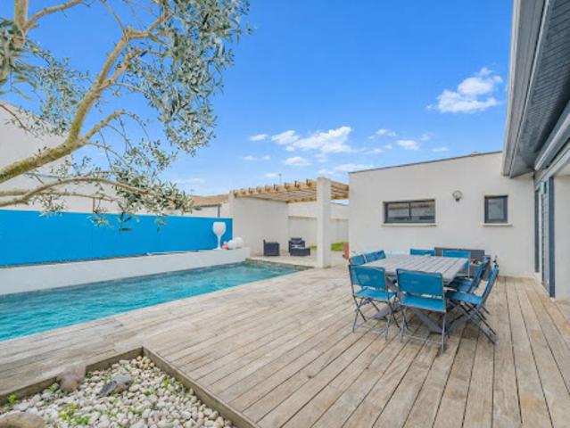 Vente Maison 5 pièces 153 m2 L'Houmeau