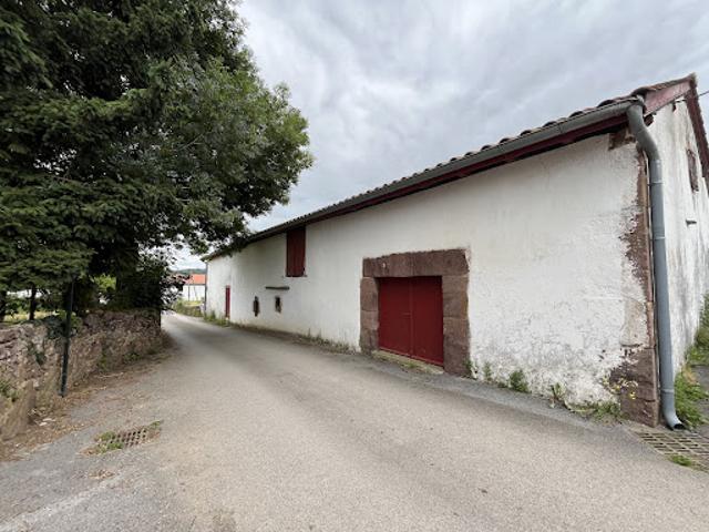 Vente Maison 5 pièces 153 m2 Saint Martin d'Arrossa