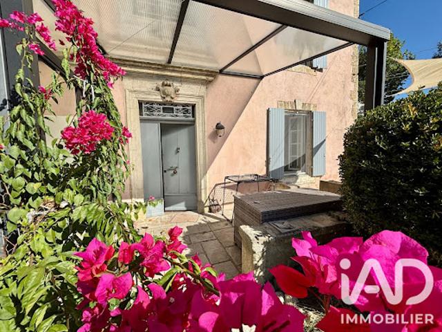 Vente Maison 5 pièces 153 m2 Saint Saturnin lès Avignon