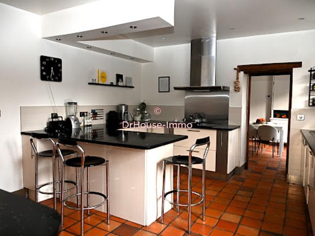 Vente Maison 5 pièces 153 m2 Villaines sous Bois