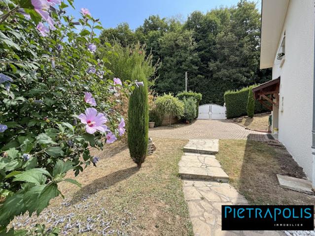 Vente Maison 5 pièces 164 m2 Beauregard