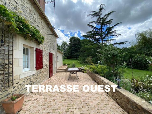 Vente Maison 5 pièces 164 m2 Antigny