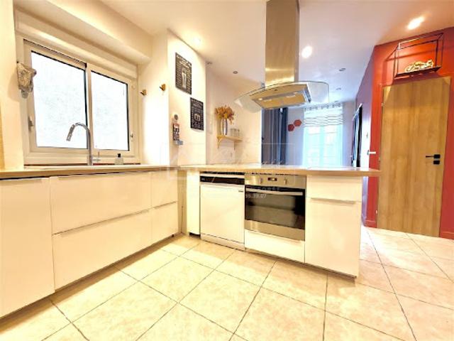 Vente Maison 5 pièces 165 m2 Maisse