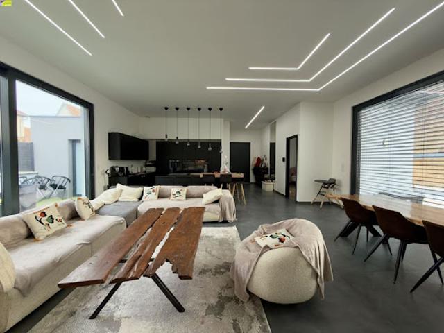 Vente Maison 5 pièces 165 m2 Oberhergheim