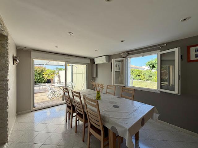 Vente Maison 5 pièces 165 m2 Beaugeay