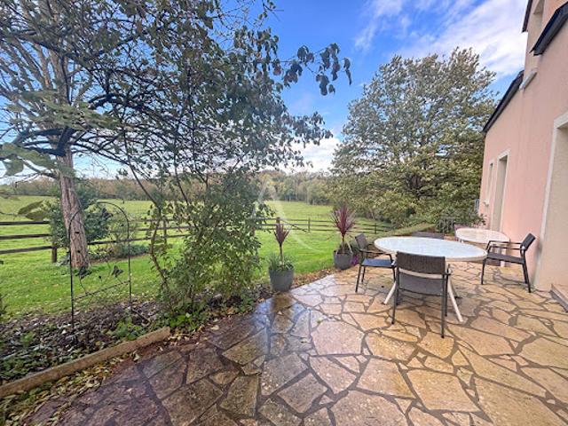 Vente Maison 5 pièces 165 m2 Le Buret