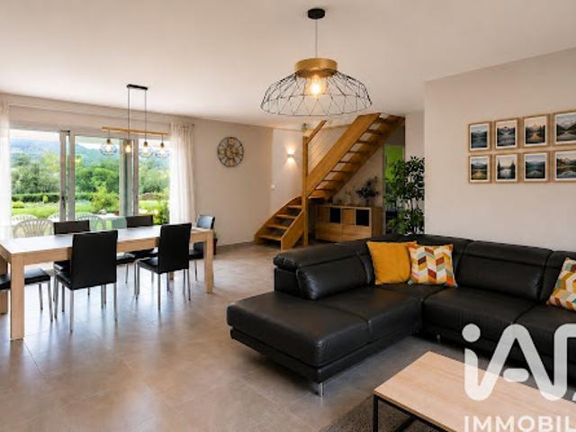Vente Maison 5 pièces 165 m2 Saint Denis de Vaux