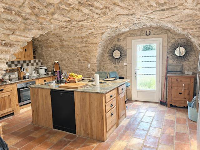 Vente Maison 5 pièces 166 m2 Combas