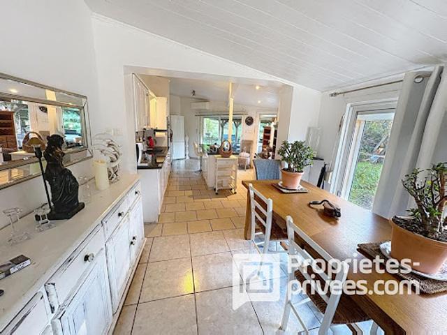 Vente Maison 5 pièces 166 m2 Ucciani