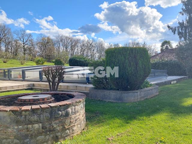 Vente Maison 5 pièces 167 m2 Sauvagnon