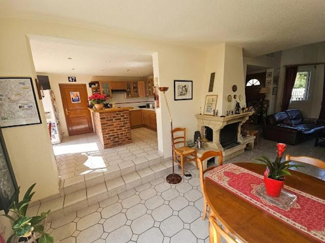 Vente Maison 5 pièces 168.58 m2 Villemomble
