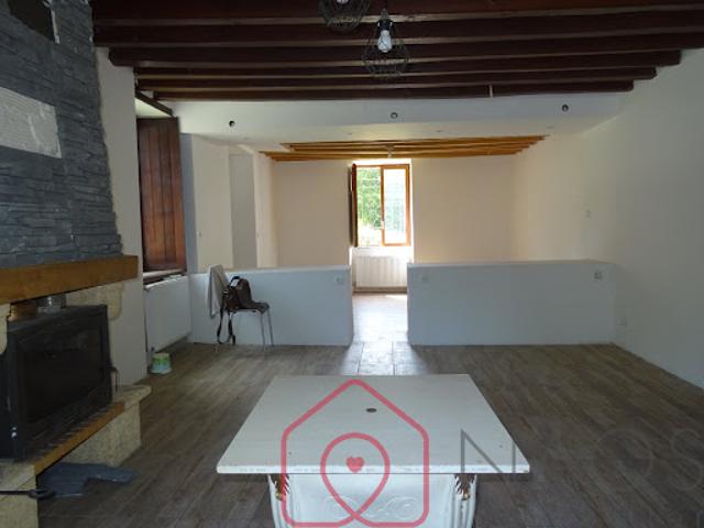 Vente Maison 5 pièces 169 m2 Méry ès Bois