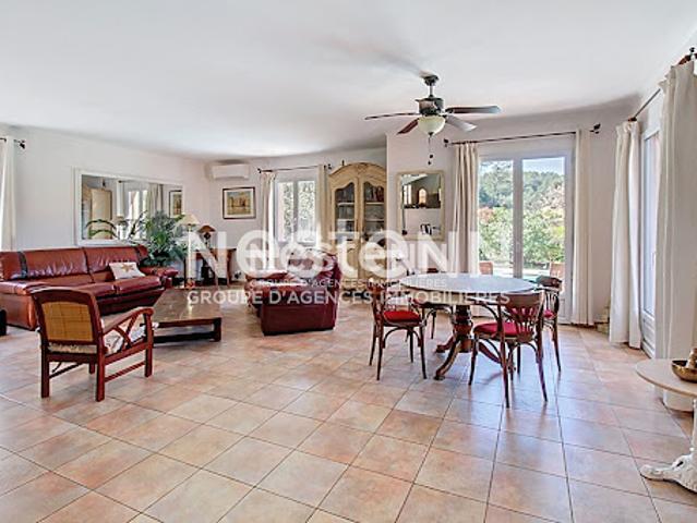 Vente Maison 5 pièces 169 m2 Le Thoronet