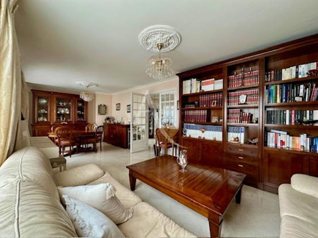 Vente Maison 5 pièces 169.71 m2 Drancy