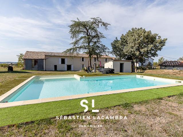 Vente Maison 5 pièces 160 m2 Brens