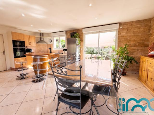 Vente Maison 5 pièces 160 m2 Firmi