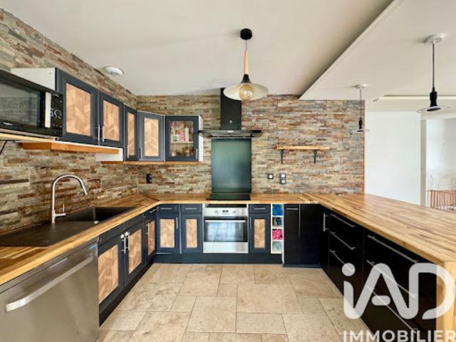 Vente Maison 5 pièces 160 m2 Frouzins