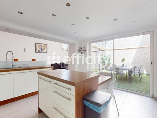Vente Maison 5 pièces 160 m2 Villeurbanne