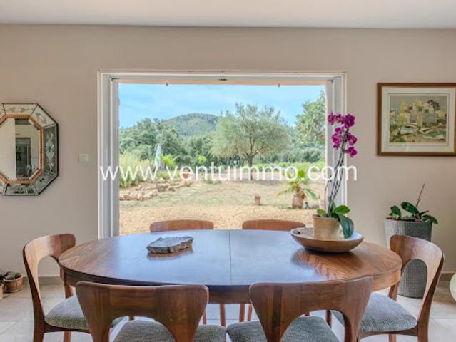 Vente Maison 5 pièces 160 m2 La Garde Freinet
