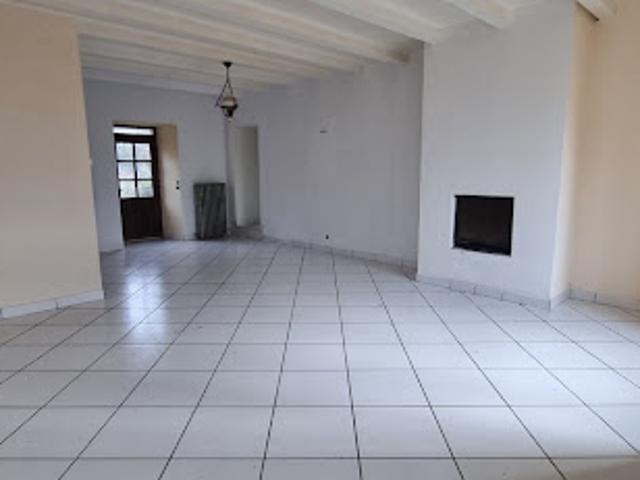 Vente Maison 5 pièces 160 m2 Saint Beauzire